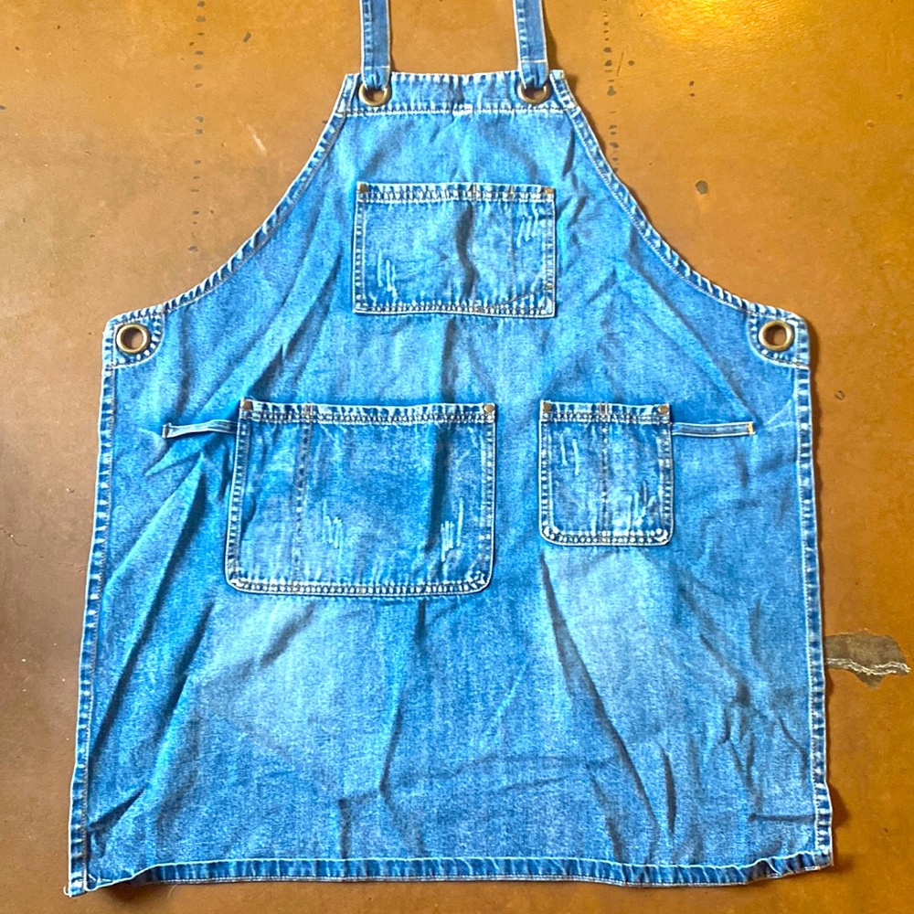 Jean apron (size: large) fit snug on mens 31 inch waist